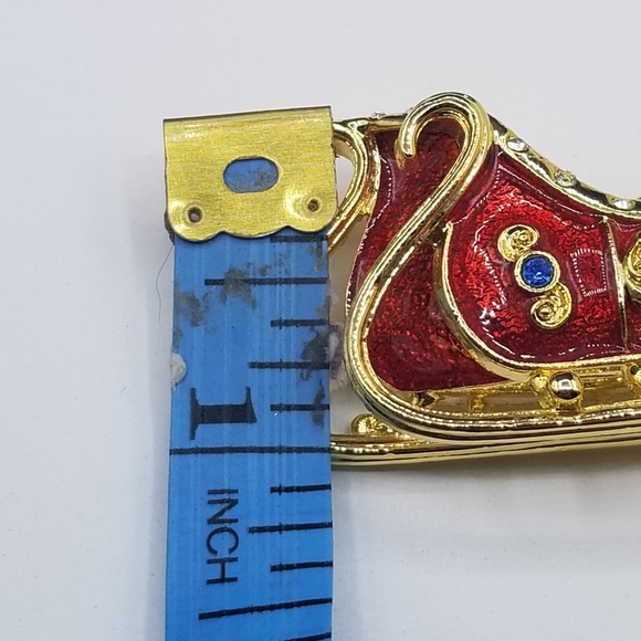 Vintage Holiday red enamel crystal sleigh brooch - Picture 9 of 10